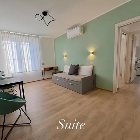 Guest house Chorus & 3*